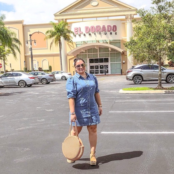 Gorgeous handbag from Anthropologie - Picture 3 of 10